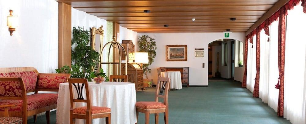 Hotel Gruener Baum Bressanone Kültér fotó