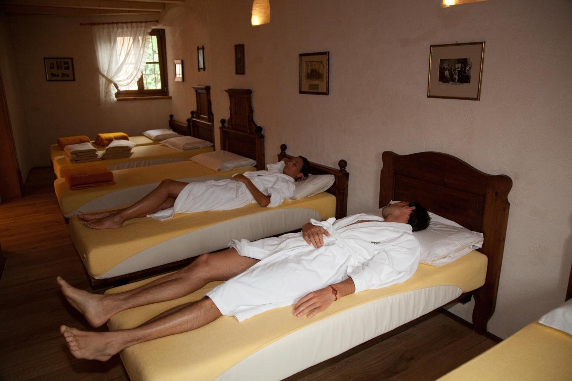Hotel Gruener Baum Bressanone Kültér fotó