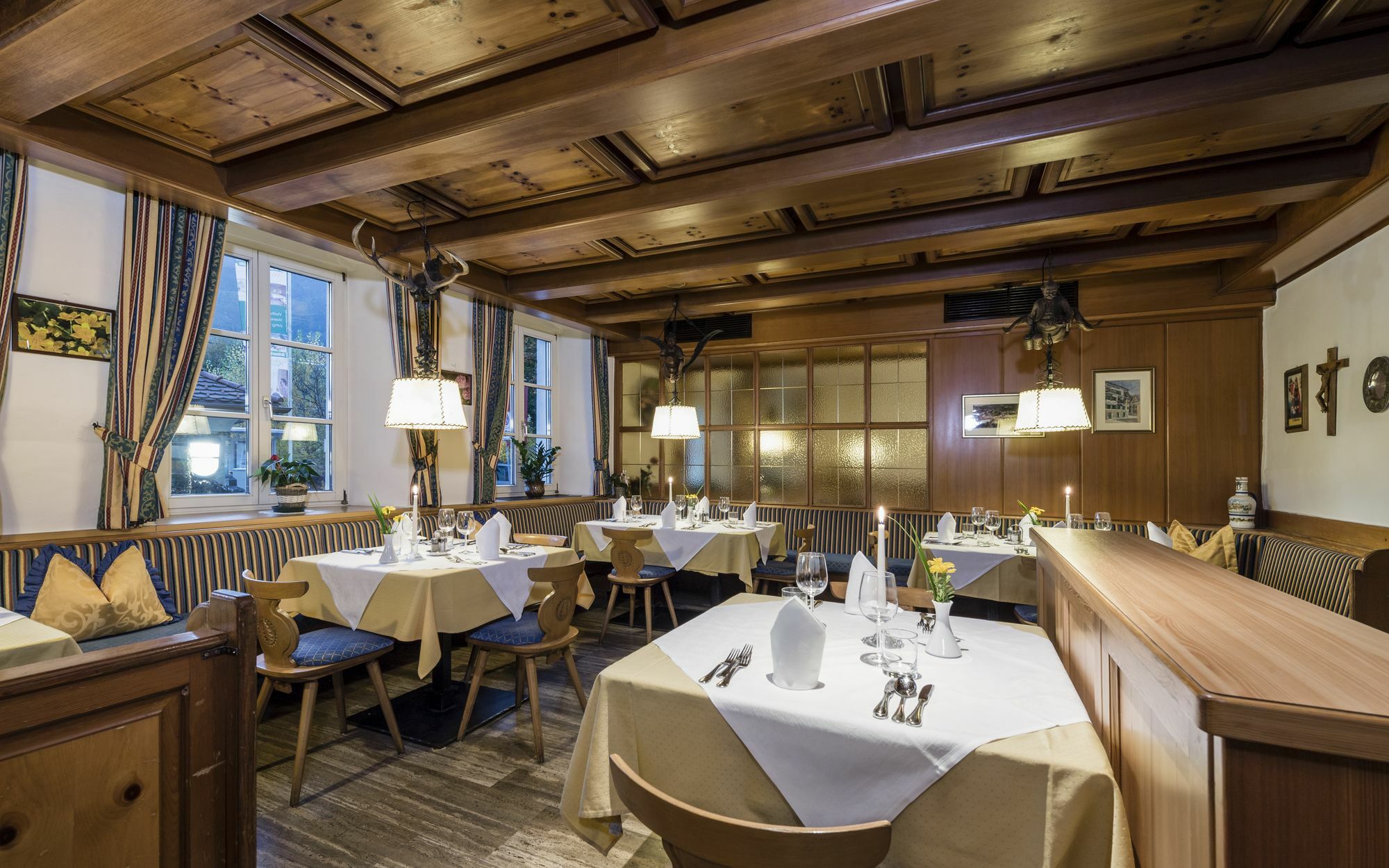Hotel Gruener Baum Bressanone Kültér fotó