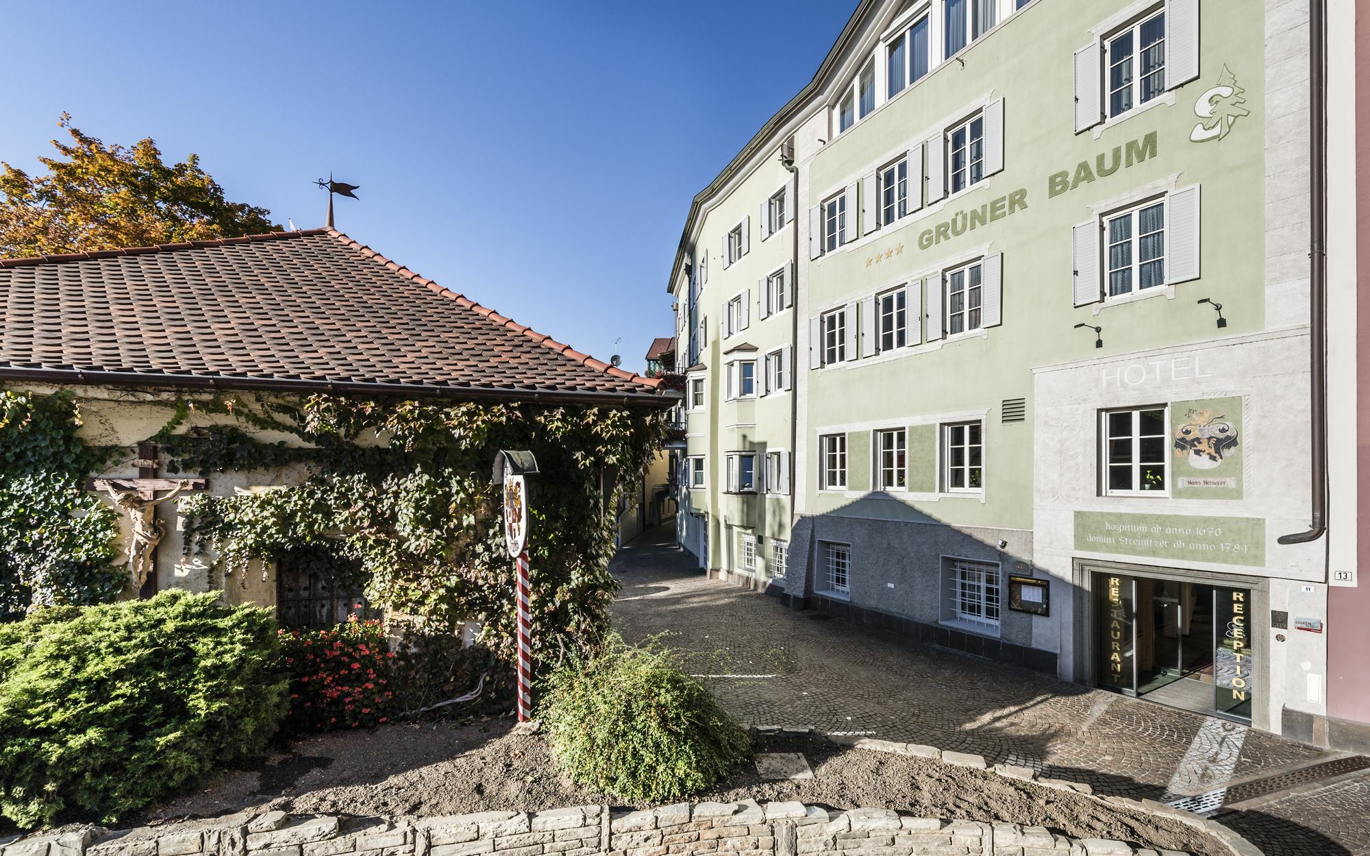 Hotel Gruener Baum Bressanone Kültér fotó